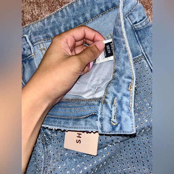 Rhinestone Decor Jeans - Picture 3 of 3